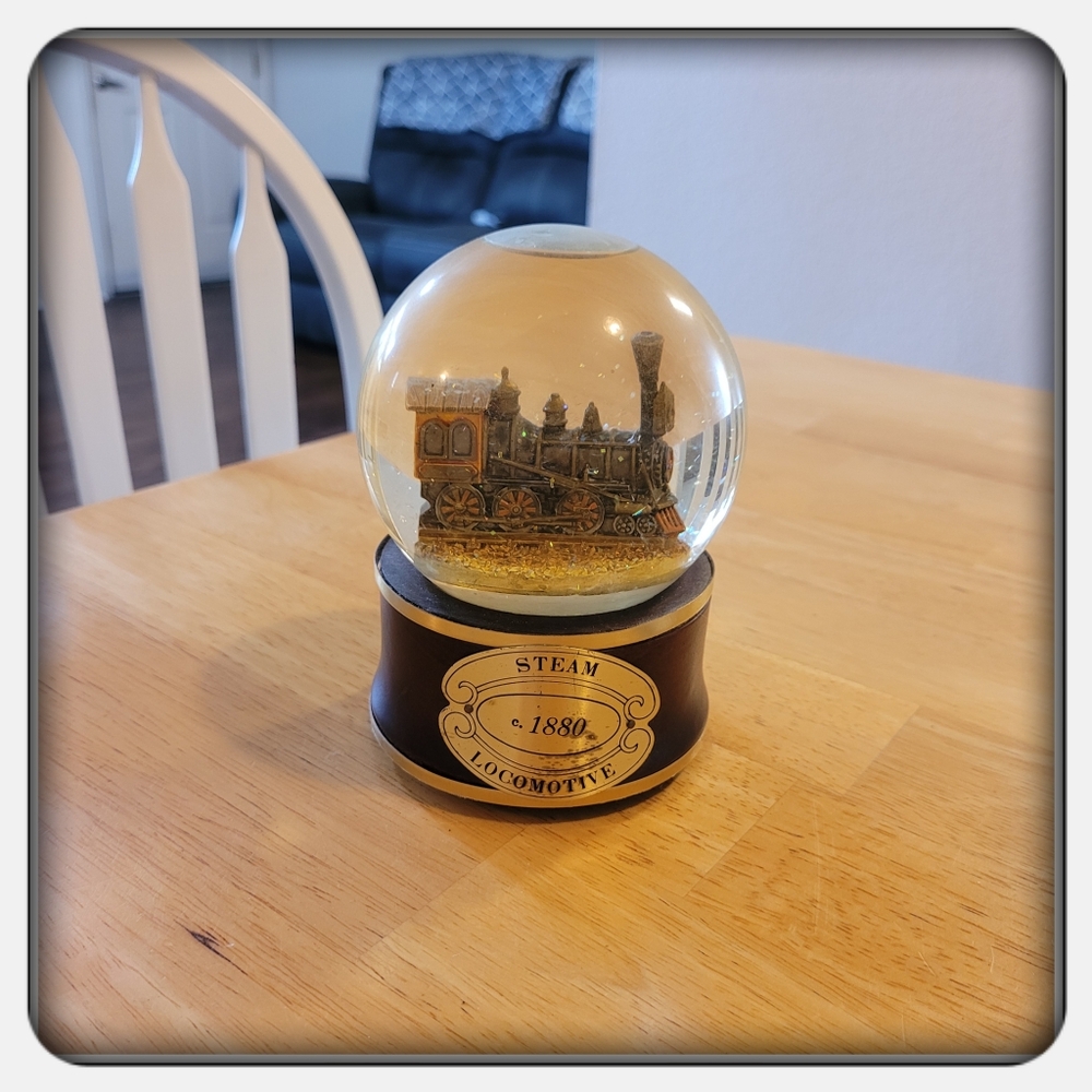 Vintage 1880 Steam Locomotive Musical Snow Globe